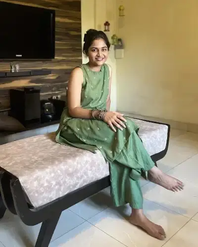 Ferrargunj Call Girls